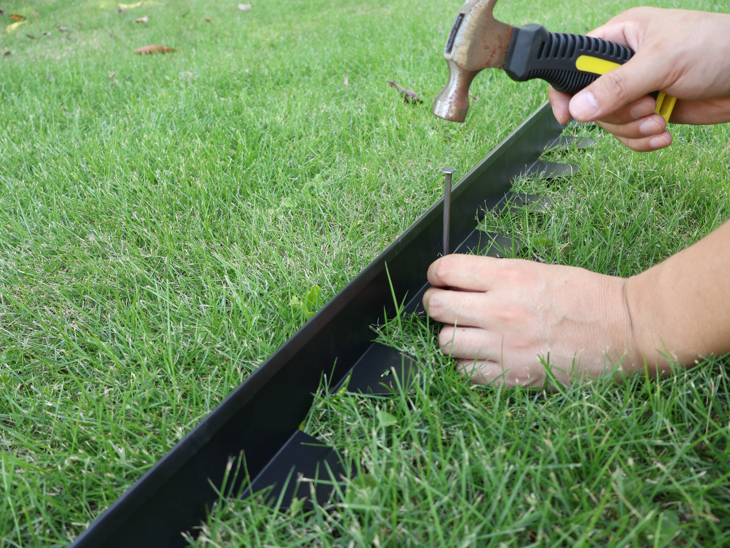 5m-Stainless Steel Garden Edging – Black Finish Landscape Border